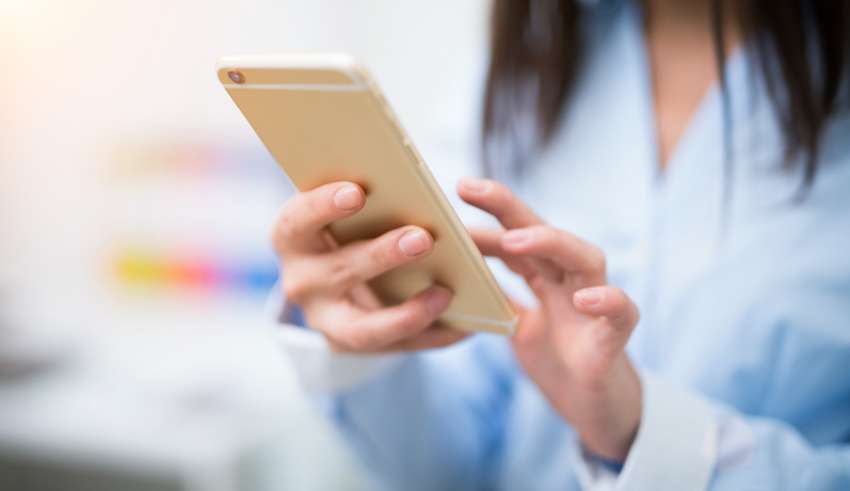 Coronavirus : les maisons de téléphonie mobile se foutent de notre santé