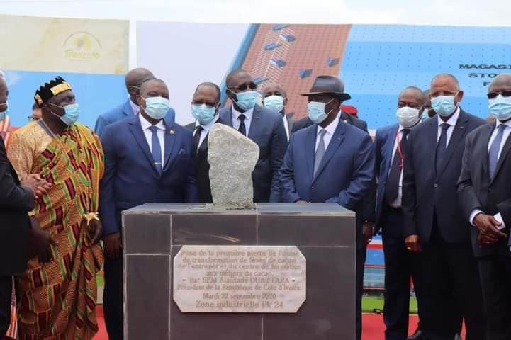 DEVELOPPEMENT : Le président Alassane Ouattara pose la première pierre d’un complexe industriel à pk 24