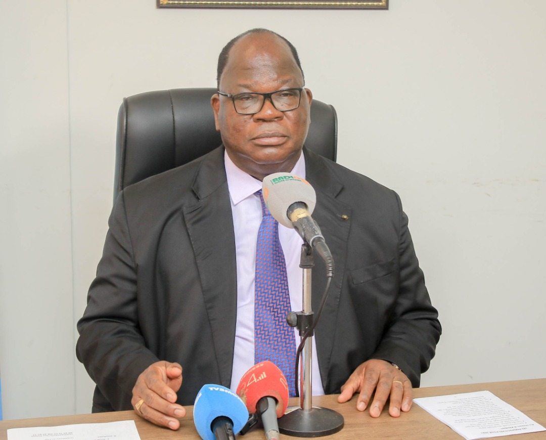 acces-a-leau-potable-le-ministre-laurent-tchagba-donne-de-bonnes-nouvelles-pour-2021