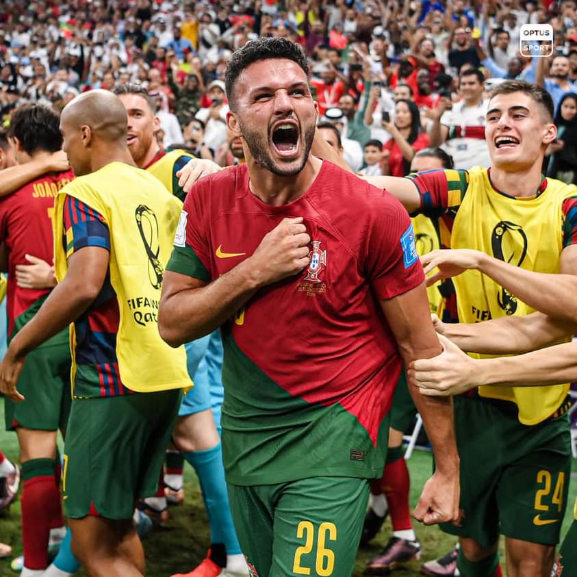 mondial-2022-le-portugal-ecrase-la-suisse-et-rejoint-le-maroc-en-quart-de-finale
