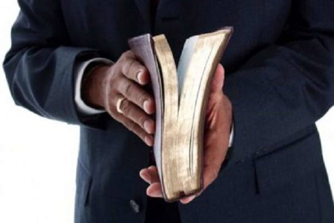 ghana-un-pasteur-condamne-a-519-ans-de-prison-les-raisons