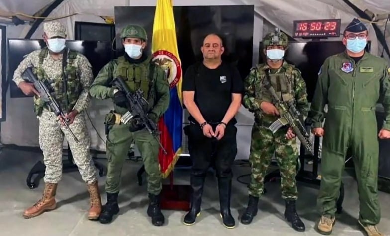 colombie-arrestation-du-baron-de-la-drogue-otoniel-deja-quatre-militaires-tues-en-represailles