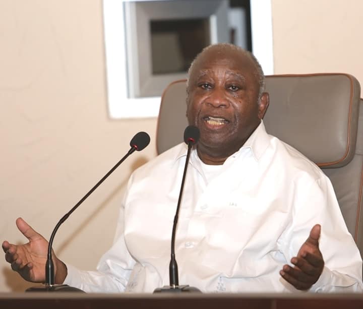 en-visite-au-ghana-laurent-gbagbo-dit-etre-decu-de-la-cedeao