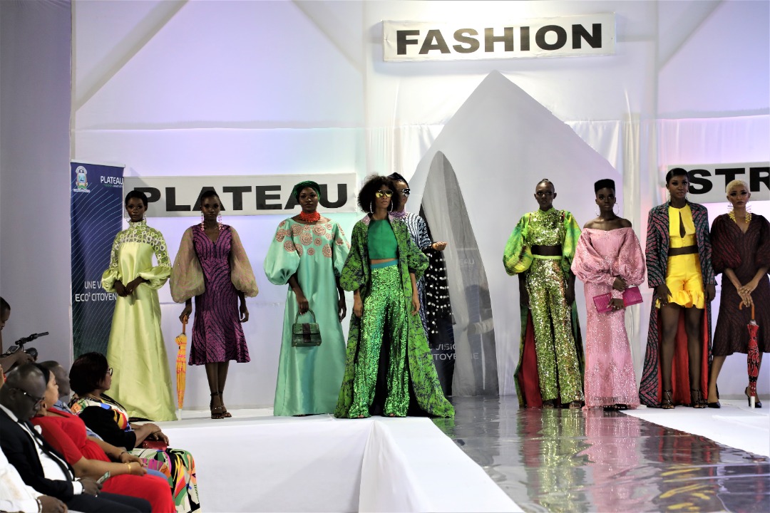 mode-plateau-fashion-street-une-3e-edition-haute-en-sons-et-en-lumieres
