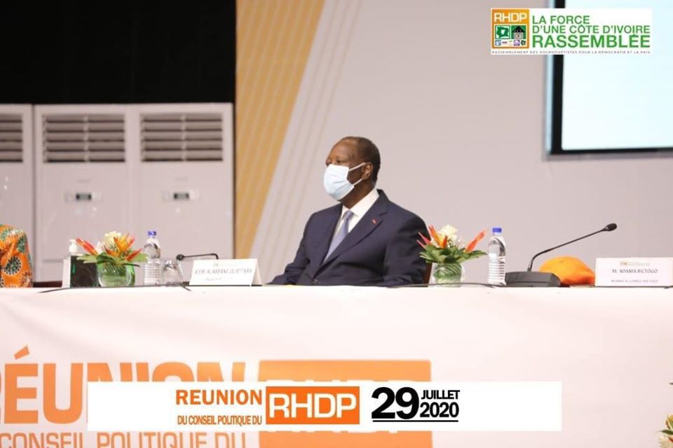 rhdp-ouattara-convoque-le-conseil-politique-a-une-rencontre-lundi