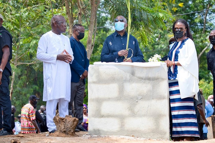 visite-de-compassion-dans-louest-gbagbo-fait-mentir-ses-detracteurs