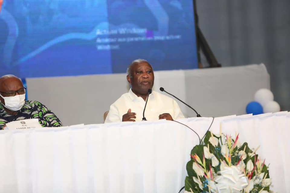 ppa-ci-apres-la-suspension-du-processus-electorale-chez-les-femmes-et-les-jeunes-gbagbo-monte-au-creneau-et-nomme-des-presidents-interimaires