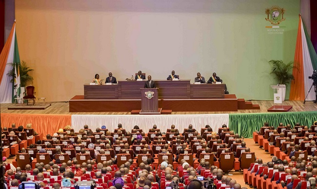 le-parlement-ivoirien-se-reunit-en-congres-mardi-25-avril-2023