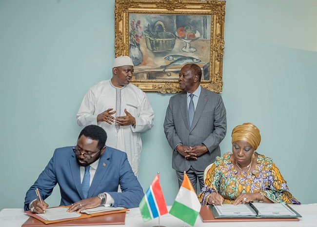 pour-sa-premiere-visite-en-cote-divoire-le-president-gambien-et-alassane-ouattara-signent-3-accords-de-cooperation