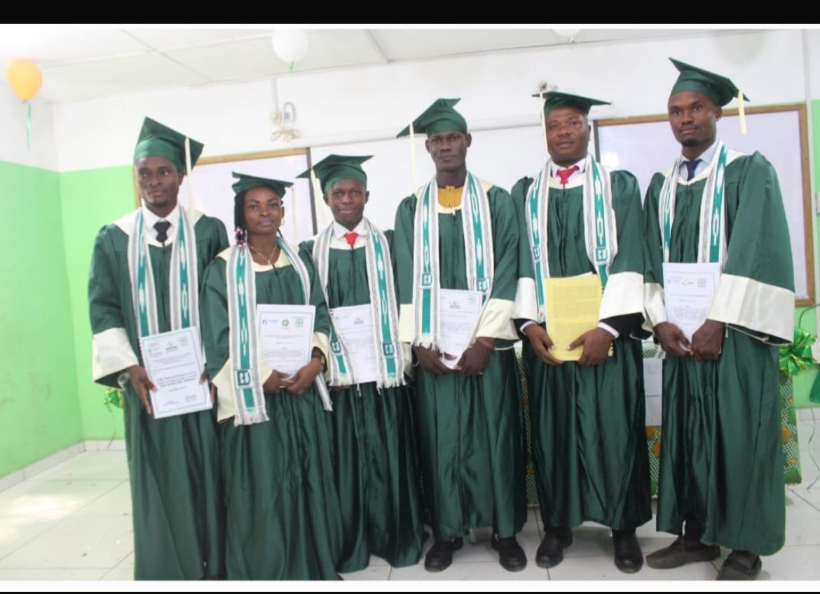 Soutenances à Bondoukou : onze étudiants reçoivent leur diplôme de fin de formation