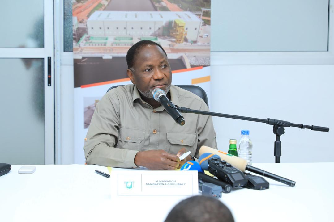 Achèvement de la construction du barrage de Gribo-Popoli : le ministre Mamadou Sangafowa satisfait des travaux