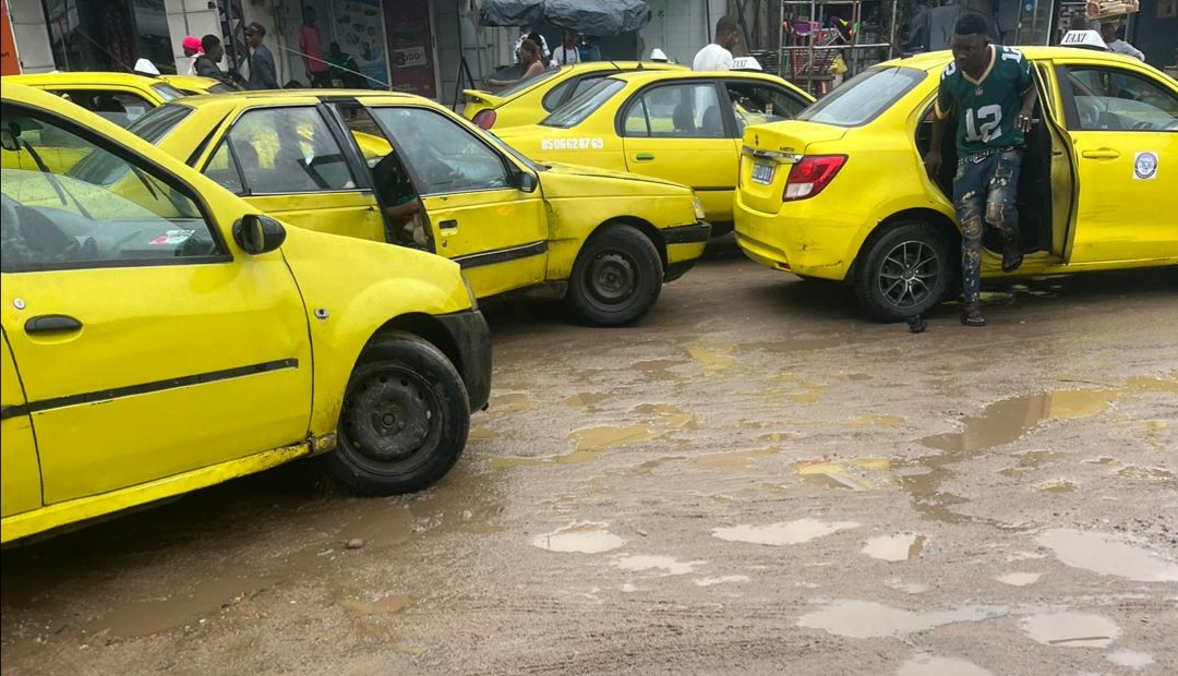 Augmentation du coût du transport à Cocody : les passagers en colère