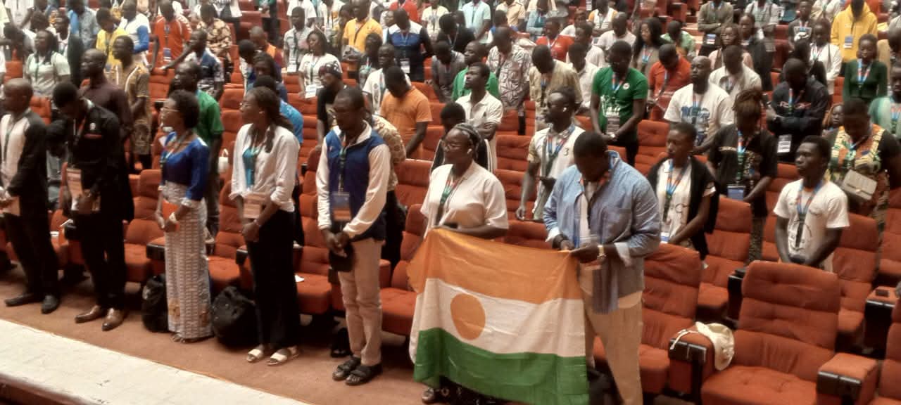 Yamoussoukro : un millier de jeunes réunis pour célébrer la paix et le dialogue