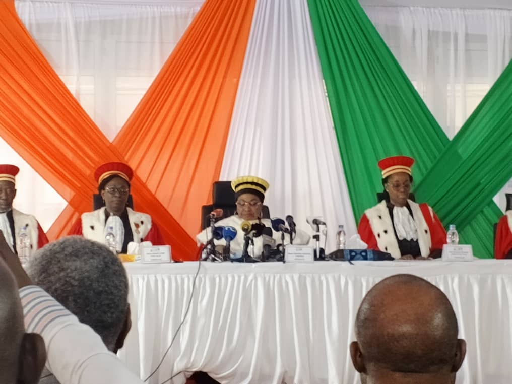 présidentielle 2025 : voici les 5 candidats retenus par le conseil constitutionnel, la candidature de gbagbo et thiam rejetée