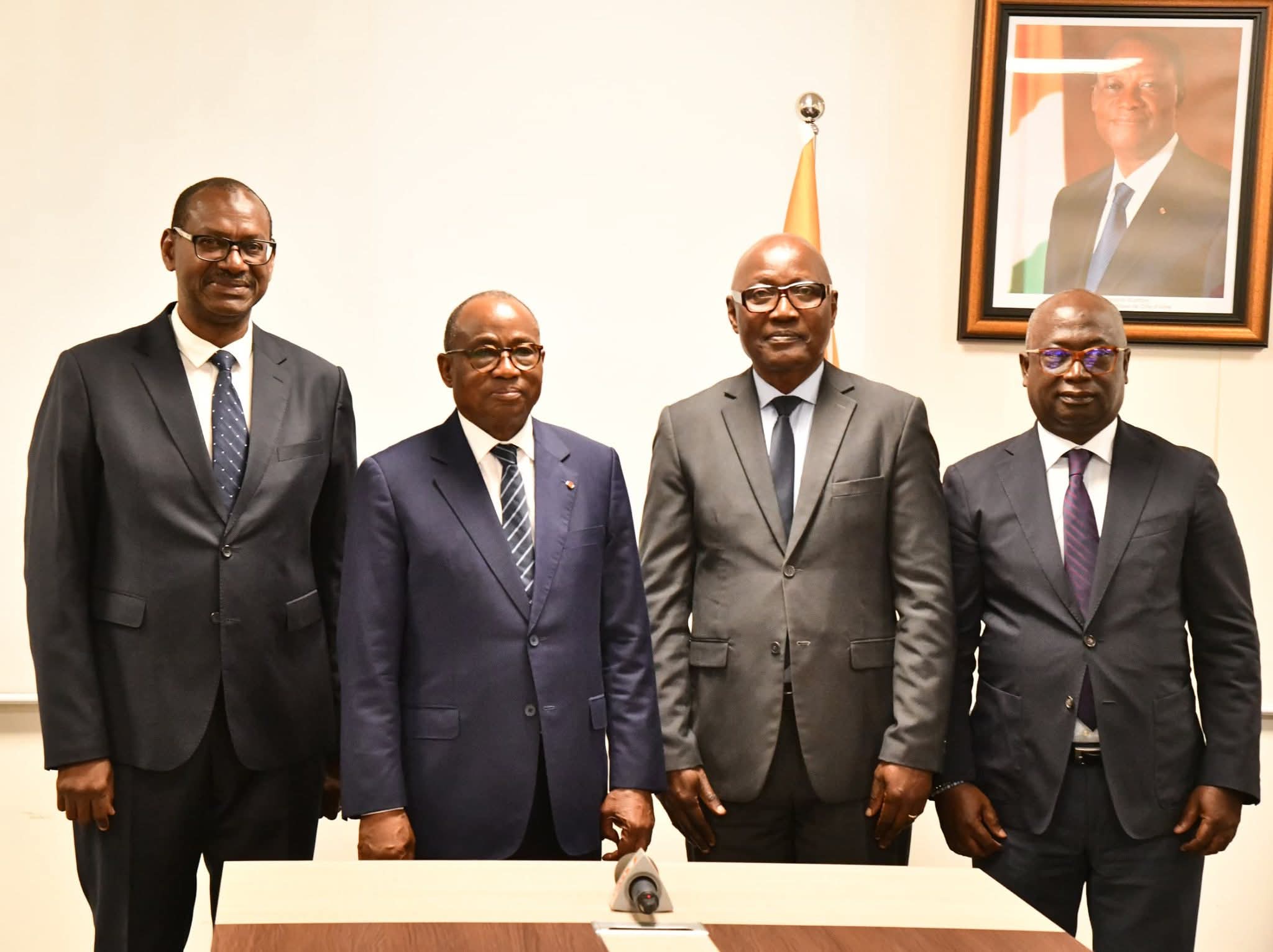 L’ONS va construire quatre terrains de football dans des lycées professionnels en Côte d’Ivoire