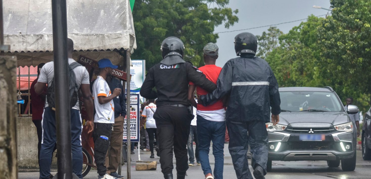 Côte d’Ivoire : Amnesty International appelle les autorités à cesser de réprimer les manifestations pacifiques avant l’élection présidentielle