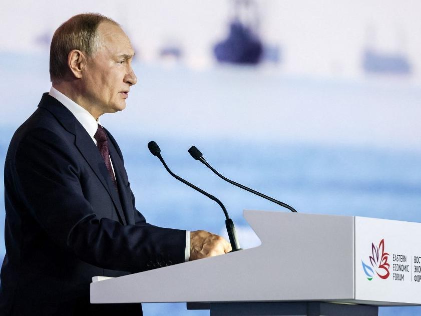 greenpeace met en cause la dépendance nucléaire de la france envers la russie en pleine guerre en ukraine