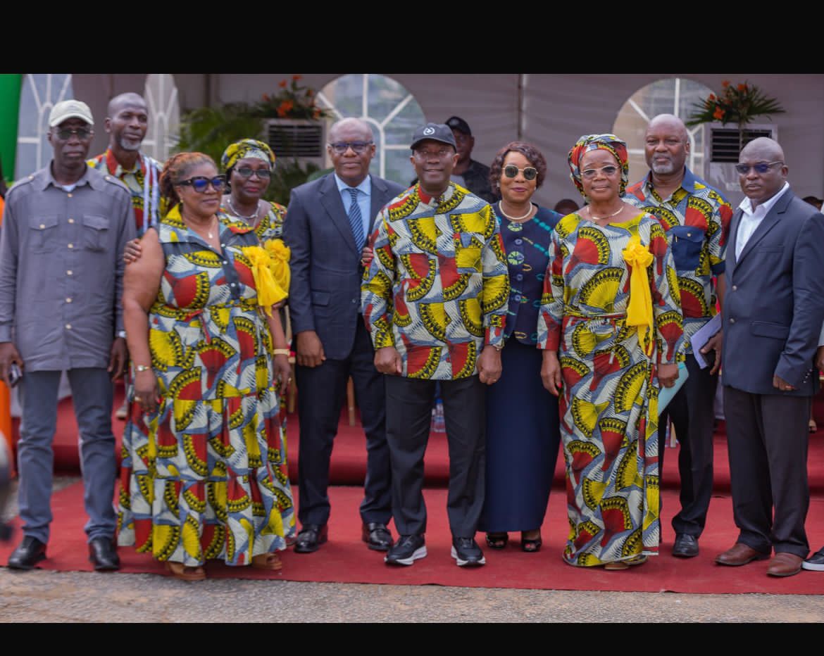 Projet « Des couleurs pour la cité » de l’ANAGED : le quartier des 323 logements de la Cité des Arts à Cocody fait peau neuve