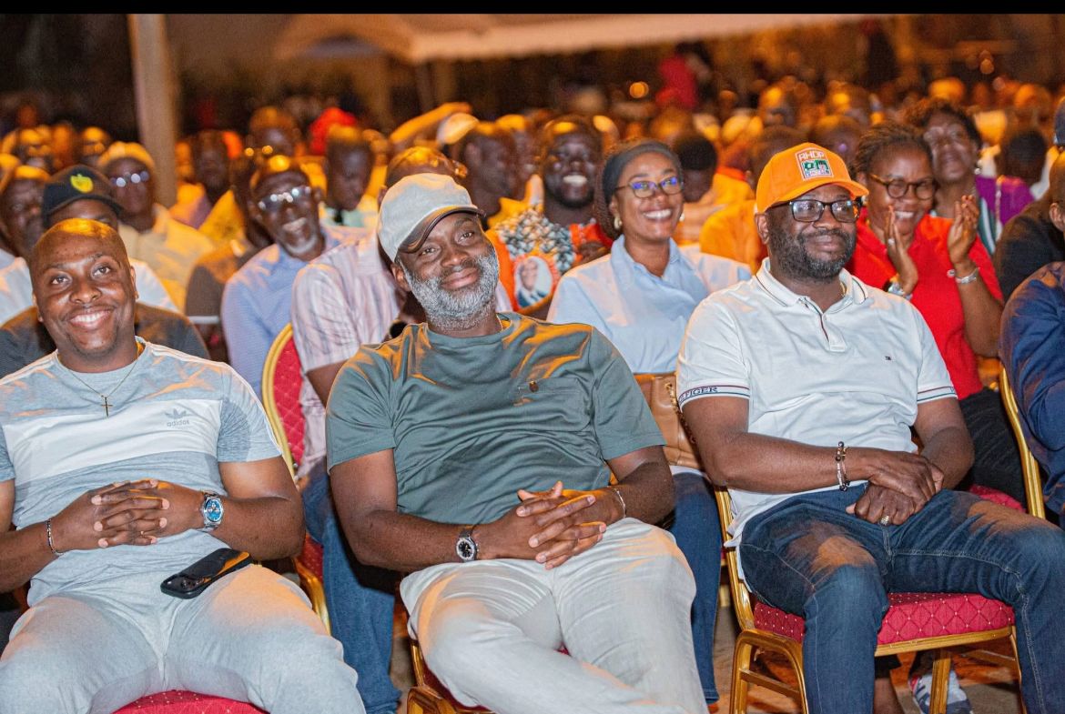 Bingerville : Issouf Doumbia honoré par la jeunesse pour ses actions de développement