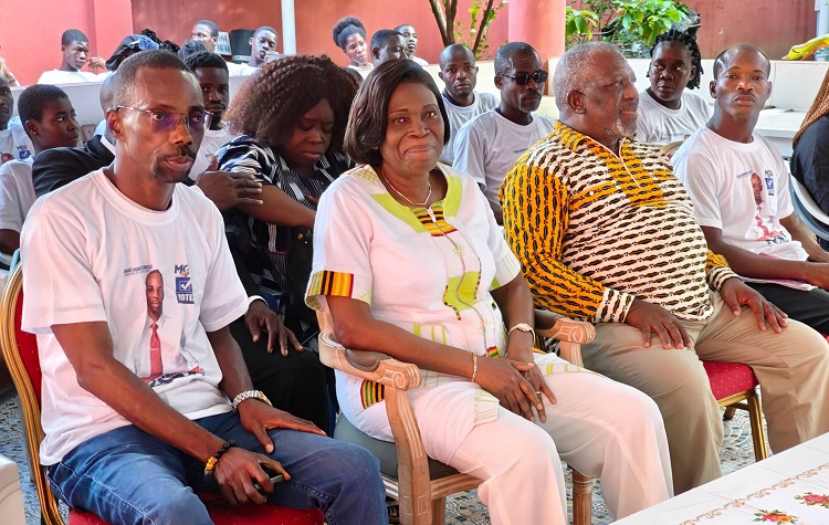 Législatives 2025 : Simone Ehivet Gbagbo présente le candidat du MGC dans la circonscription d’Adiaké–Assinie–Etueboué