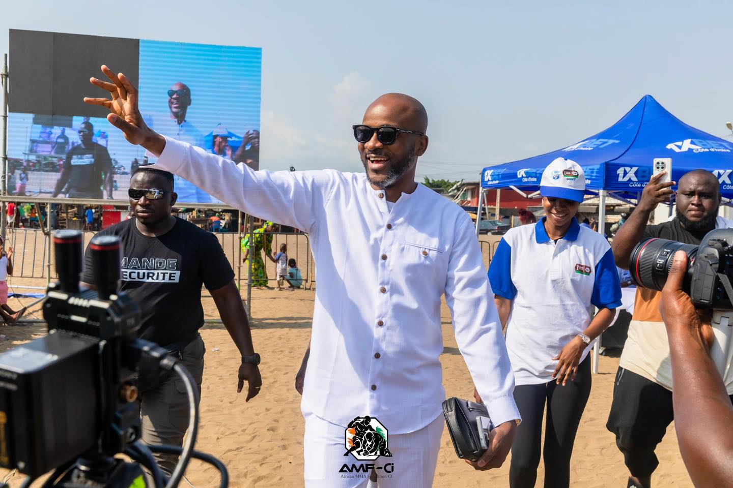 Invitée à une compétition internationale en Angola, l’African MMA Fédération Côte d’Ivoire (AMF-CI) détecte des talents à Koumassi