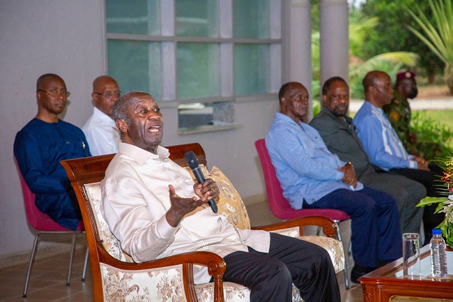 Laurent Gbagbo dénonce la pauvreté des producteurs de cacao et appelle à la constance politique