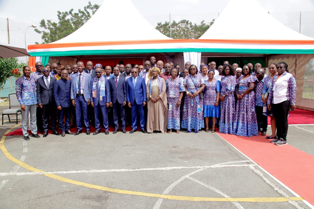 Cérémonie de vœux 2026 : des agents des Impôts expriment leur reconnaissance à la Direction générale