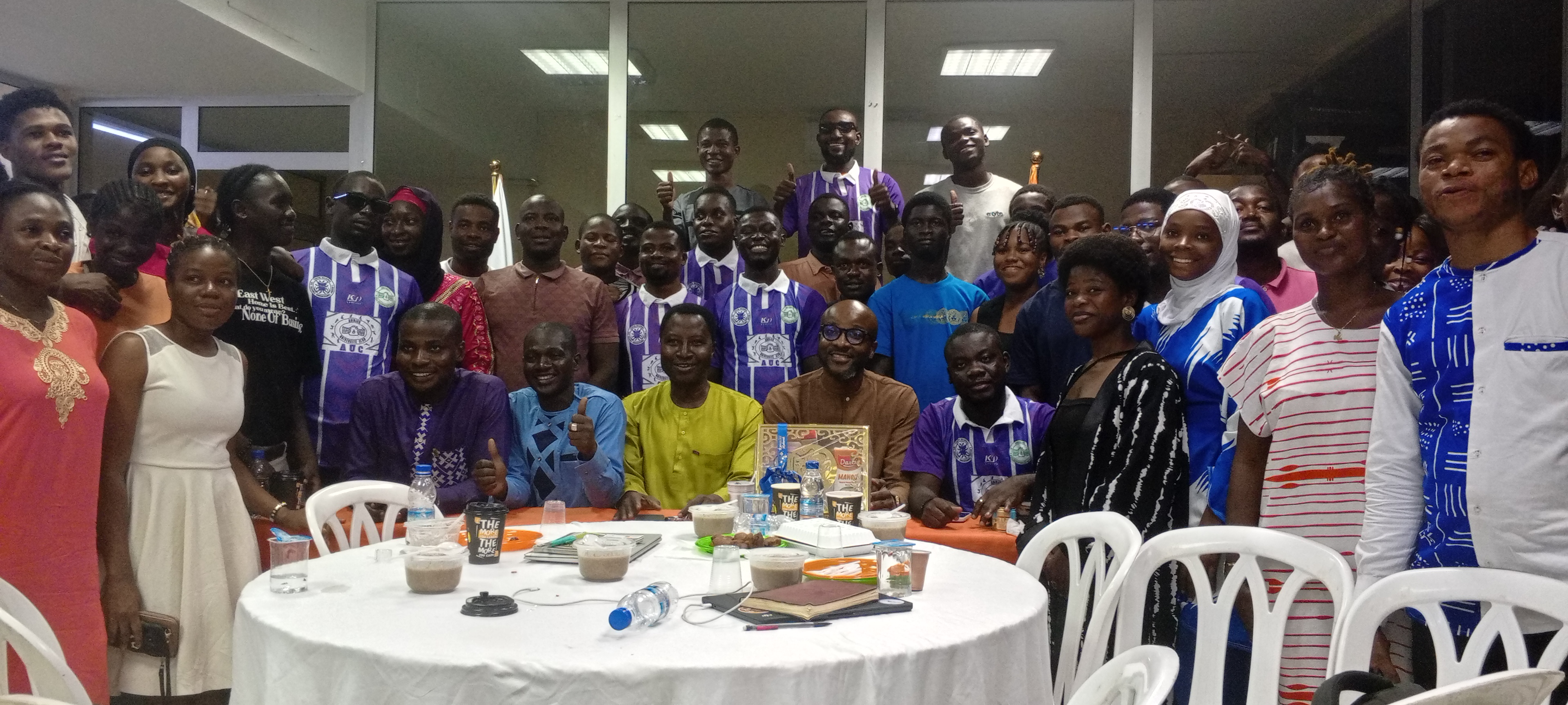 Ramadan 2026 : Ismaël Bakayoko, président de l’AML, partage un moment de solidarité avec les étudiants de l’Université de Cocody