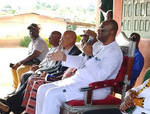 Gagnoa : malgré son échec aux législatives de 2025, Maurice Kakou Guikahué exprime sa reconnaissance aux populations de Dikouehipalegnoa