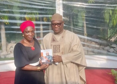 Salon international du livre d’Abidjan : Touré Ahmed Bouah expose 46 œuvres