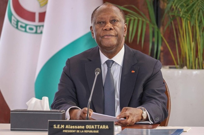 Pluies diluviennes : Alassane Ouattara apporte sa compassion aux victimes et appelle à la solidarité