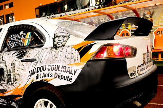 Rallye du Poro : le véhicule de la Team Malick et Daryl, une vitrine du patrimoine sénoufo, présenté à Korhogo