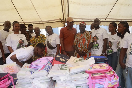 Rentrée scolaire à Cocody : Kango Akou Patrick privilégie les chefferies pour soutenir les familles vulnérables